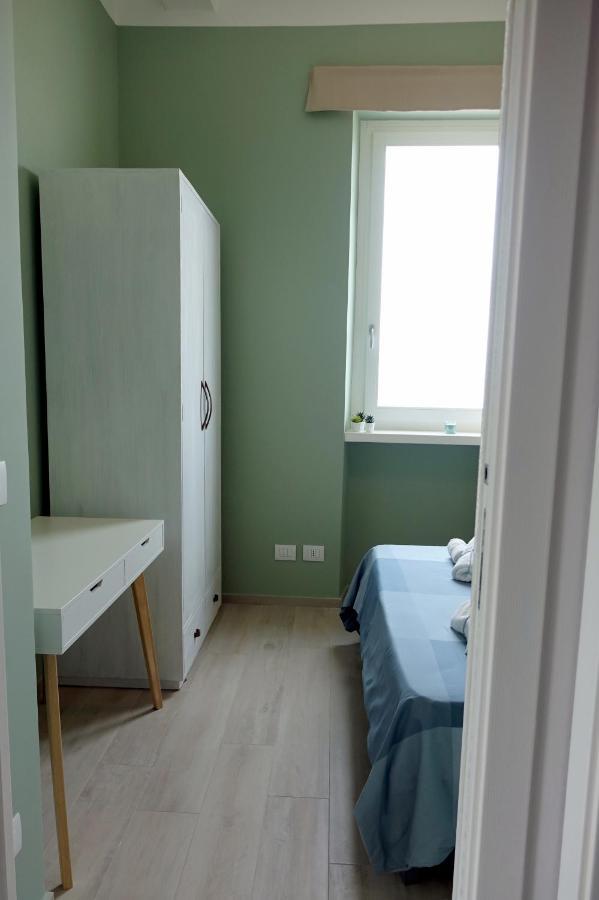 La Finestra Sul Mare Apartment Bari Exterior photo